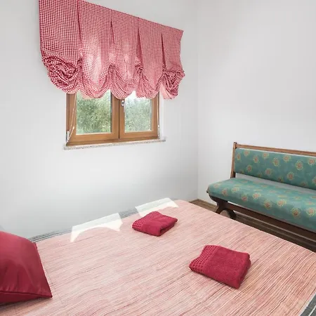 Relaxing Farm House Near